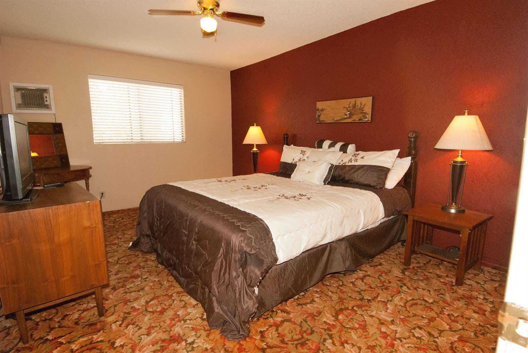 Sunnyvale Garden Suites - Joshua Tree National Park Twentynine Palms Dış mekan fotoğraf